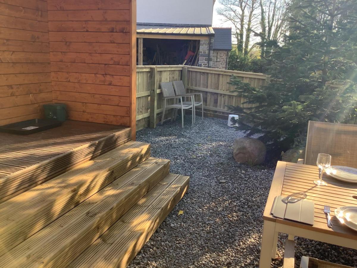 Little London Bed & Breakfast And Glamping Pod Hotel Abercraf ภายนอก รูปภาพ